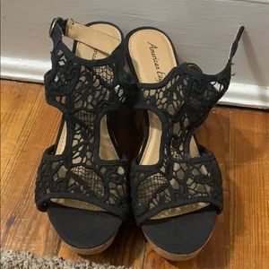 BLACK LACE PLATFORM OPEN TOE AMERICAN EAGLE WEDGES